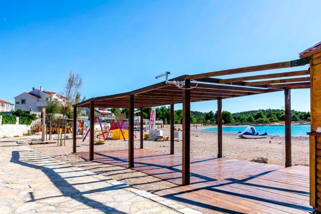 Apartments Zdeslav Рогозница Екстериор снимка