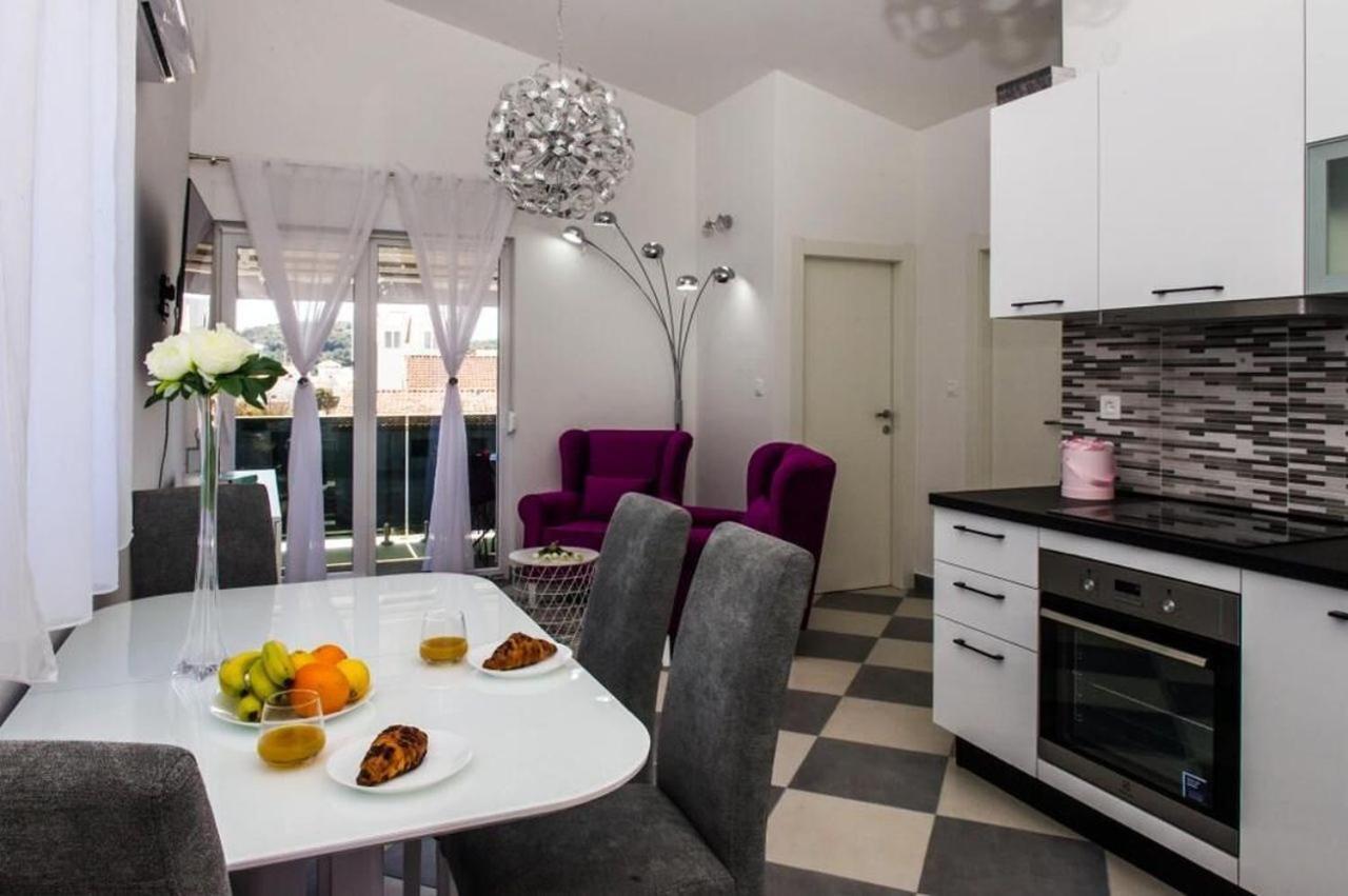 Apartments Zdeslav Рогозница Екстериор снимка
