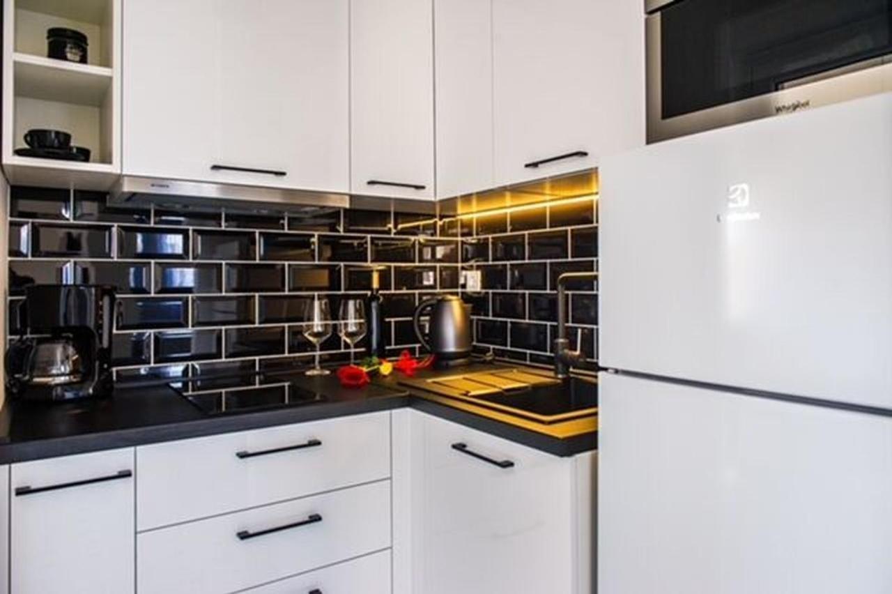 Apartments Zdeslav Рогозница Екстериор снимка