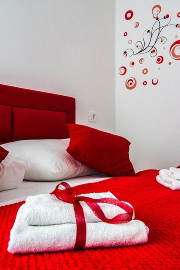 Apartments Zdeslav Рогозница Екстериор снимка
