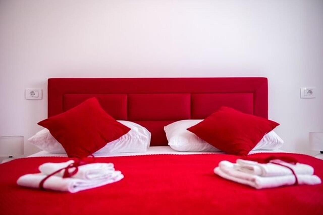 Apartments Zdeslav Рогозница Екстериор снимка