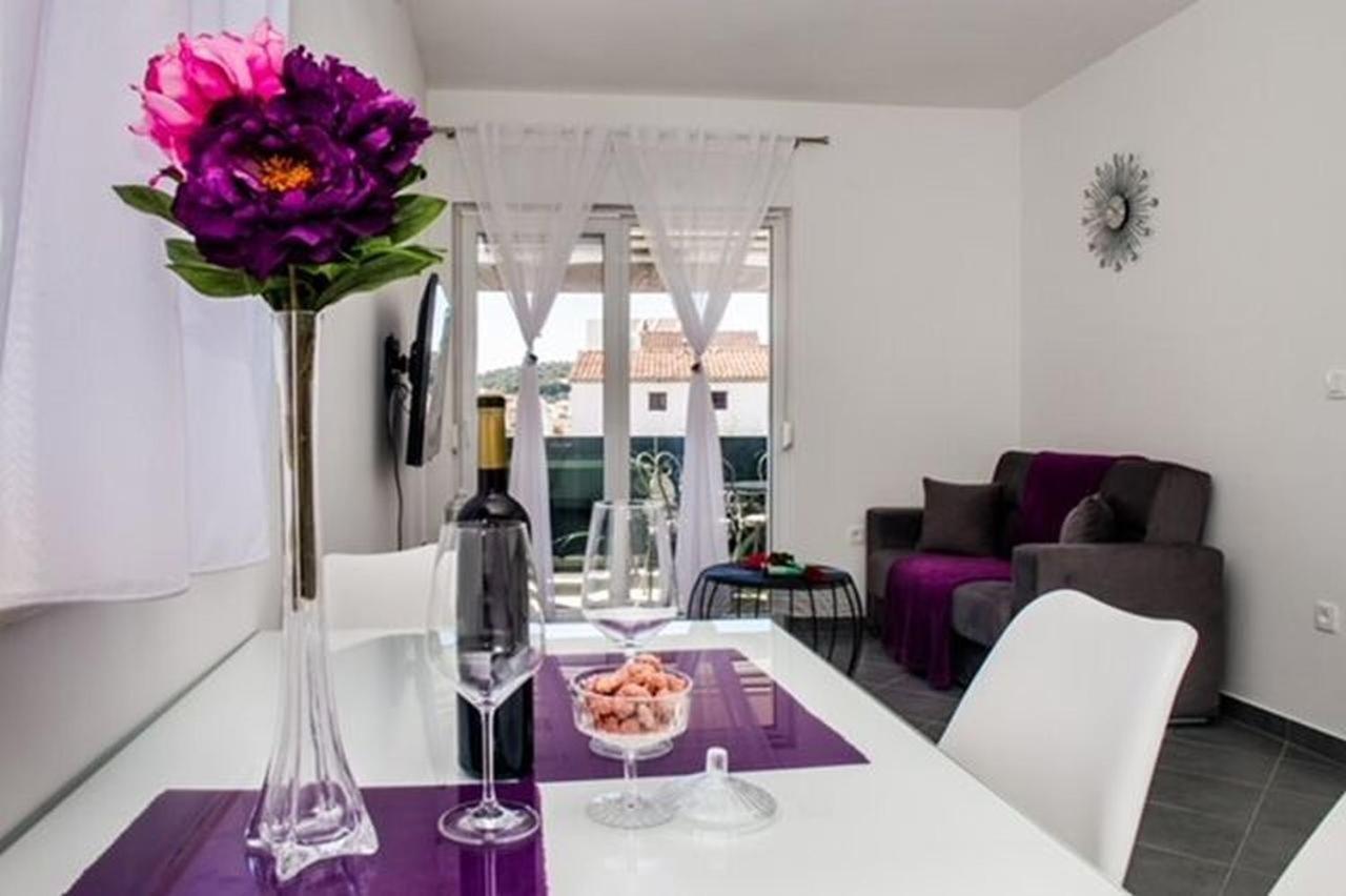 Apartments Zdeslav Рогозница Екстериор снимка